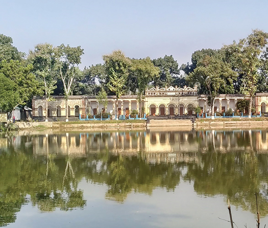 সন্তোষ জমিদারবাড়ি : মোশাররফ হোসেন